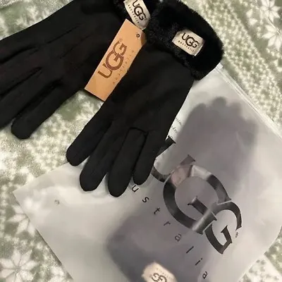 UGG Ladies Gloves. Fleece Lined • $12