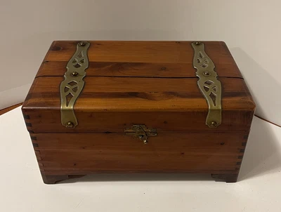 $10 • Buy Vintage Cedar Wood Jewelry/Trinket Chest W/Metal Trim