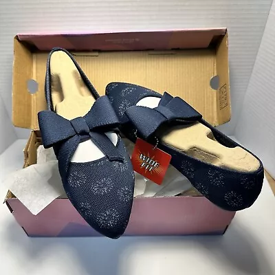 Skechers Cleo Point Knit Sparkle Flats Blue Size 7.5 Pointed Toe Bow Wide Fit • $14.87