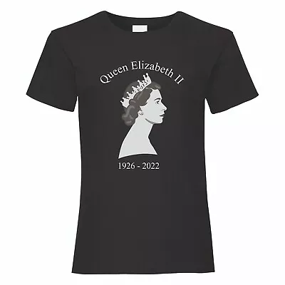 Queen Elizabeth II Black T-Shirt 1 / RIP 1926-2022 Your Majesty. • £11.49