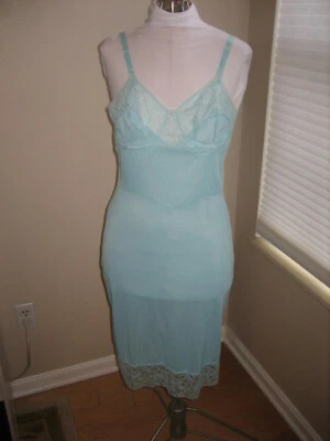 $14.99 • Buy Vintage Warner's Blue Nylon Full Slip, Lots Of Lace - Style 4015 - Size 34 USA