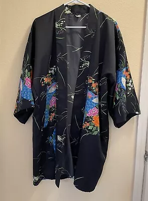 Vintage Kimono Jacket Women's Size Unknown Peacock Floral Short Made In Japan • $17.99