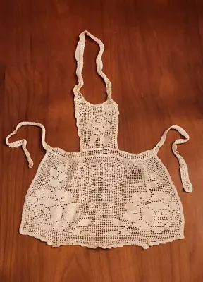 Vintage Childs Crocheted **full Pinafore Apron** Floral Design - Ivory • $19.95