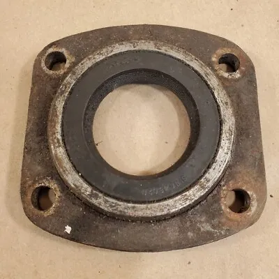 Mg Mgb Rear Axle Hub Bearing Cap Assembly • $55.99