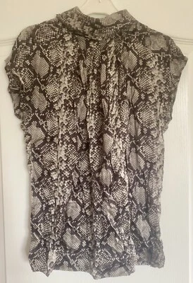 £7.99 • Buy Zara Woman Grey Animal Snakeskin Print 100% Silk Top Blouse Size S