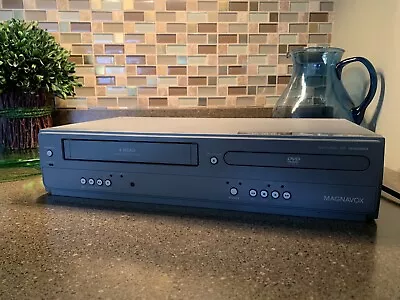 Magnavox DV200MW8 VHS /DVD Combo VCR Recorder Player No Remote Tested Works • $52.99