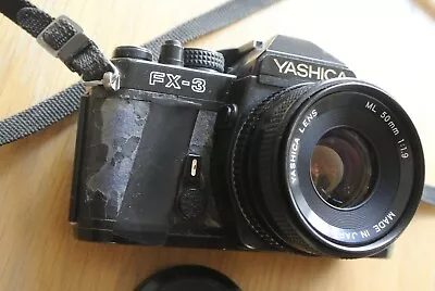 Yashica FX-3  35mm SLR Film Camera & ML 50mm 1:1.9  Lens WORKING. • £33.99