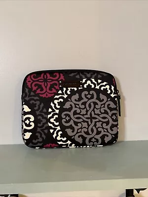 Vera Bradley Small Tablet Sleeve Case Cover  6.25  X 8.5  Zip Close • $14.75