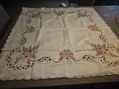 $17.50 • Buy Vintage Tablecloth  Embroidery White Christmas Gold Bells Holy 33x33