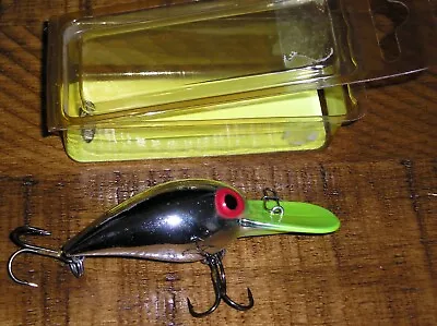 Storm Wiggle Wart Fishing Lure New On Card Box • $5.99