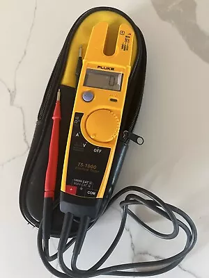 Fluke T5-1000 Voltage Continuity Current Tester 1000V CAT III With Carrying Case • $130