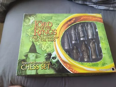 Lord Of The Rings Chess Set  Fellowship Ring Pewter Bronze Effect  W/Board  • £8.50