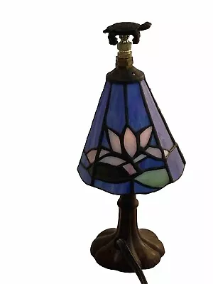 Vtg Tiffany Style Small Stained Glass Table Lamp Night Light Turtle Finial Blue • $42.98