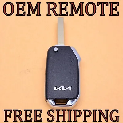 Oem 2021-2023 Kia Sportage Flip Style Key Remote Fob W/ Transponder 95430-r0000 • $69.95