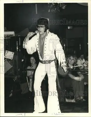 Press Photo Rick Presley Elvis Presley Impersonator - Sap74121 • $15.99