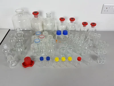 £115 • Buy Lot Of 59x Multi-Type Lab Glass Duran Bottles Glassware 2000mL, 1000mL, 500mL, 2