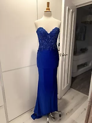 New La Femme Gown30720 Size 4        Beaded Lace Jersey Gown • $65