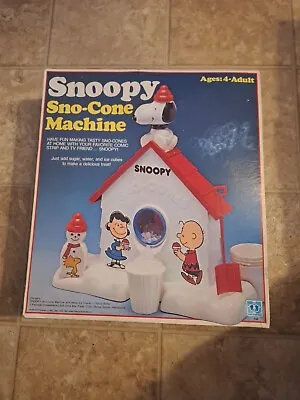 Vintage 1979 Snoopy Sno-Cone Machine Complete WITH DAMAGED BOX • $69.95