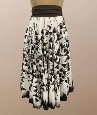 Vintage 1950s Black & White Floral Leaf Sequin Circle Mexican Skirt Side Pockets • $185.87