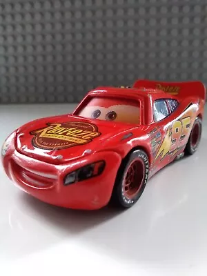 Disney Pixar Cars Lenticular Eyes Rust-Eze Lightning McQueen  • £7.99