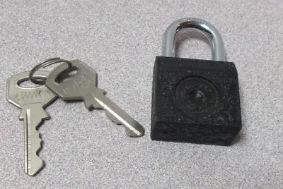 Vintage CLICK IT Miniature Padlock Pad Lock W/ 2 Keys / Side Key Entry • $10.99