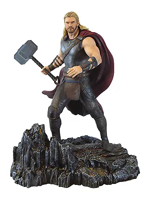 Marvel Gallery Diamond Select Comic Hero Thor Ragnarok Action Figure 10  • £49.99