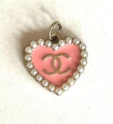 CHANEL Vintage Zipper Pull Button Charm Gold Tone Pink Heart Pearls 20mm • $35