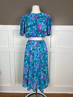 Vintage Garden Party Dress | 1990s Floral Midi Tea Dress Short Sleeve PETITE MED • $13.30