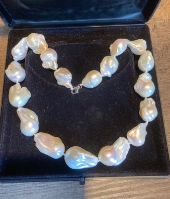 £299 • Buy Stunning, Rare AAAAA Freshwater Baroque South Sea Pearl Necklace. Fabulous!