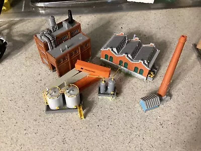 Z Scale Factory Buildings • $25