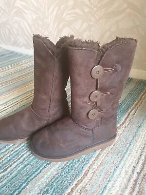 Ugg Boots Size 5  Chestnut ..Size UK 5  • £9.99