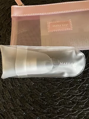 Mary Kay  Foundation Makeup Brush Clear Pouch With Black Handle New Sealed • $7.99