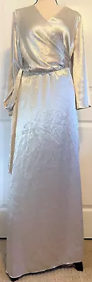 NEW Victoria's Secret Champagne Luxe Satin Long Bridal Lace Trim Wrap Robe M/L • $59.99