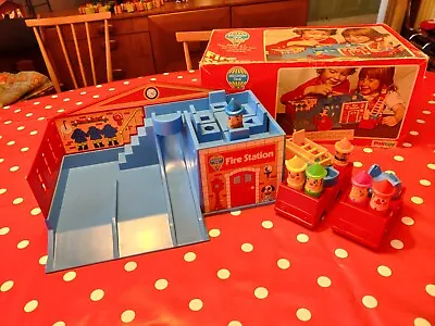 Vtg Retro Palitoy Discovery Time Fire Station Toy 1970s Vehicles Shape Sorter • $18.95