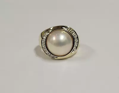 14k Yellow Gold Mabe Pearl & Diamonds Ladies Ring Size 7 • $445