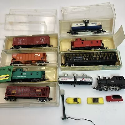 Lot Of 9 Vintage Minitrix Lifelike N Scale Train Tanker Engine Box Car Caboose • $28.50