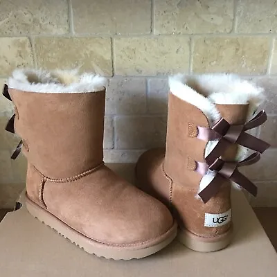 UGG Bailey Bow II Chestnut Suede Fur Short Boots Youth Kid Girl 3 = Women US 5 • $110.49