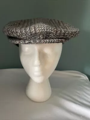 Vintage PENDLETON 100% Wool Cabbie Newsboy Plaid Hat M Gray Brown Red • $20