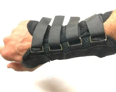£3.99 • Buy New Neoprene Wrist Hand Support Brace Splint Carpal Sprain Strain Arthritis