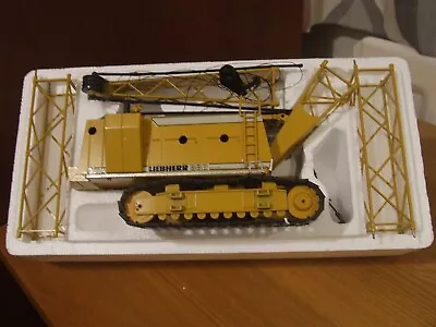 Conrad 2831 Liebherr HS 882 Tracked Cable Excavator 1:50 Excellent • £150