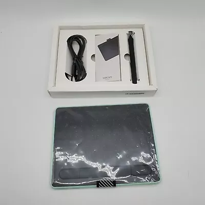 Wacom Intuos Small Bluetooth Graphics Drawing Tablet Portable For Teachers • $0.95