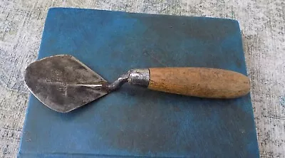 Vintage WHS Hunt Sons  3 1/2  X 2  Bricklayers Pointing Trowel Archaeology Small • $28.62