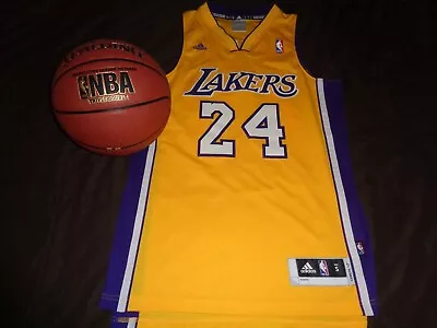 Adidas Kobe Bryant Los Angeles Lakers #24 Swingman Jersey. S • $80