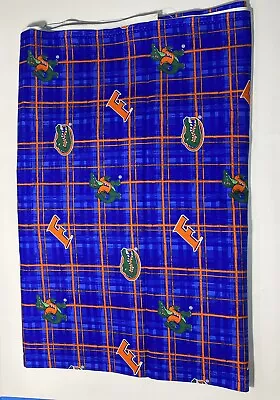 UNIVERSITY OF FLORIDA GATORS HTF PLAID DESIGN BRAND NEW 4 Yards FRESH FOR CRAFTS • $24.99