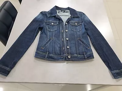 Spoylt Dark Denim Ladies Jacket. Size 10. Pockets.  Distressed Slightly Cropped • $12.50