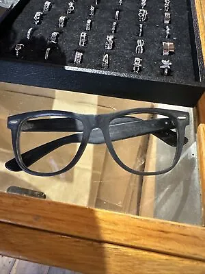AS IS Vintage 80's RAY BAN Wayfarer Black Frame  Sunglasses Need Work Lenses • $19.99