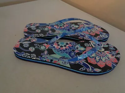 Vera Bradley Womens  Flip Flops Sandals Size Large 9/10 Blue Pink Floral • $12.99