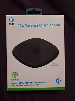 AT&T Fast Charge 10W Wireless Charging Pad W/ Charging Cable - Black NEW !!! • $5