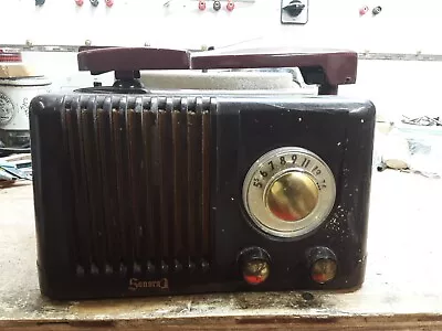 Sonora Model 467  Bakelite Radio Record Player For Restoration • $80