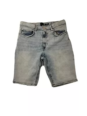 H&M Shorts Men 32 Blue Denim Jean Slim Fit Acid Wash Preppy Casual Long Bermuda • $10